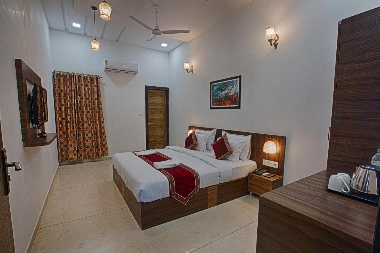 Zamzam International By Heritage Leisure Hotel Dzsódhpur Kültér fotó